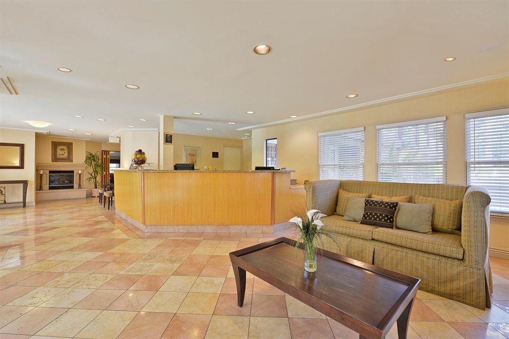 Surestay Plus Hotel By Best Western Mountain View İç mekan fotoğraf